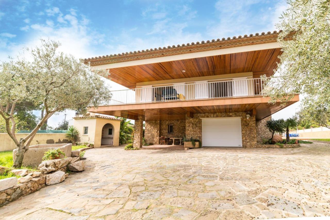 Villa Nuria L'Escala Exterior photo